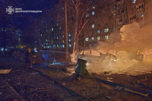 ukraine kiev 2 morts et 5 blesses lors dune attaque russe dans la region de dnipro