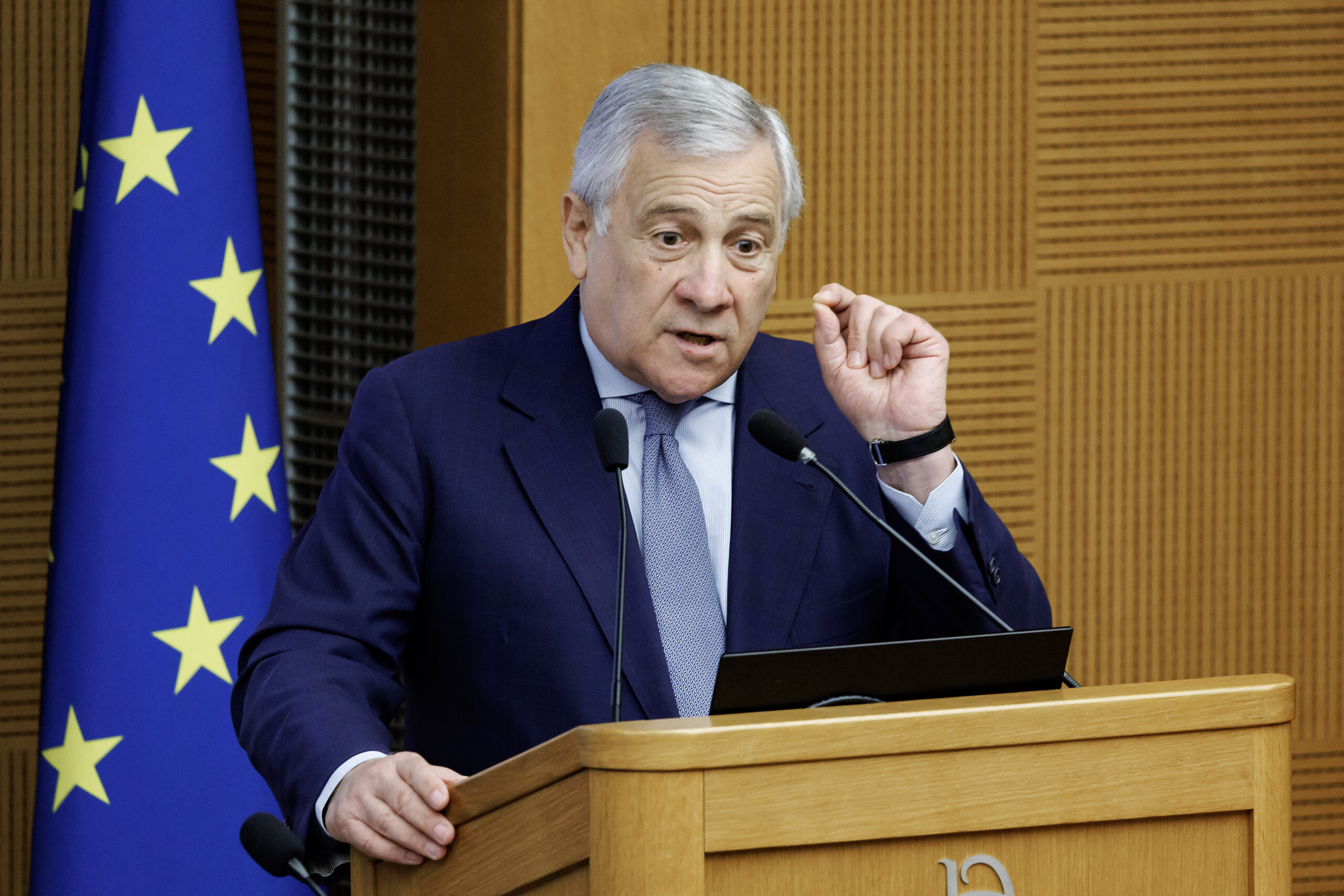gaza tajani assez des slogans sur la palestine ils ne rapprochent pas de la paix scaled