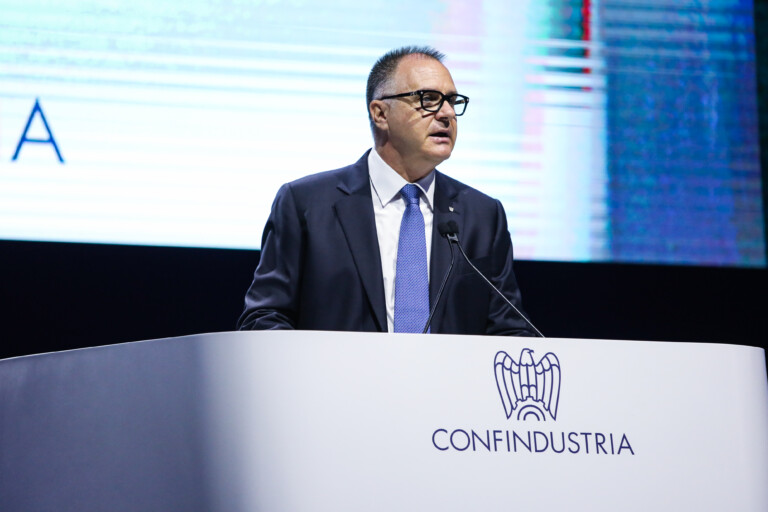droits de douane orsini un impact de 226 milliards deuros sur les entreprises italiennes