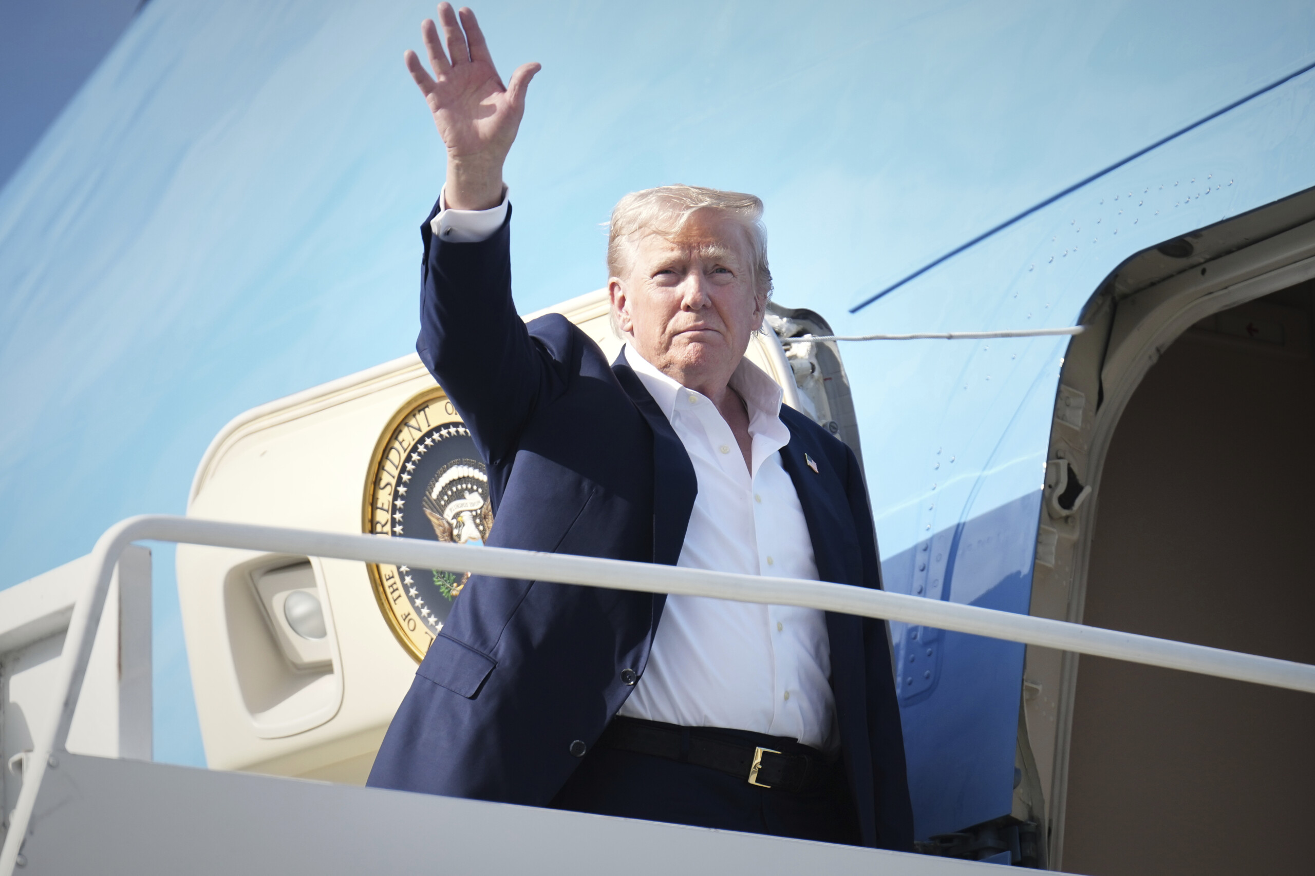 ukraine trump la russie a 10 jours pour accepter un cessez le feu sous peine de sanctions scaled