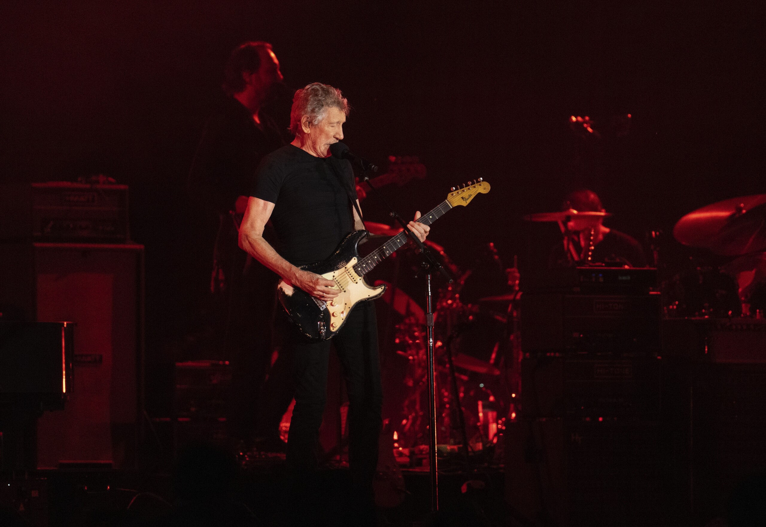 musique roger waters albume28091film du concert a prague en sortie imminente scaled