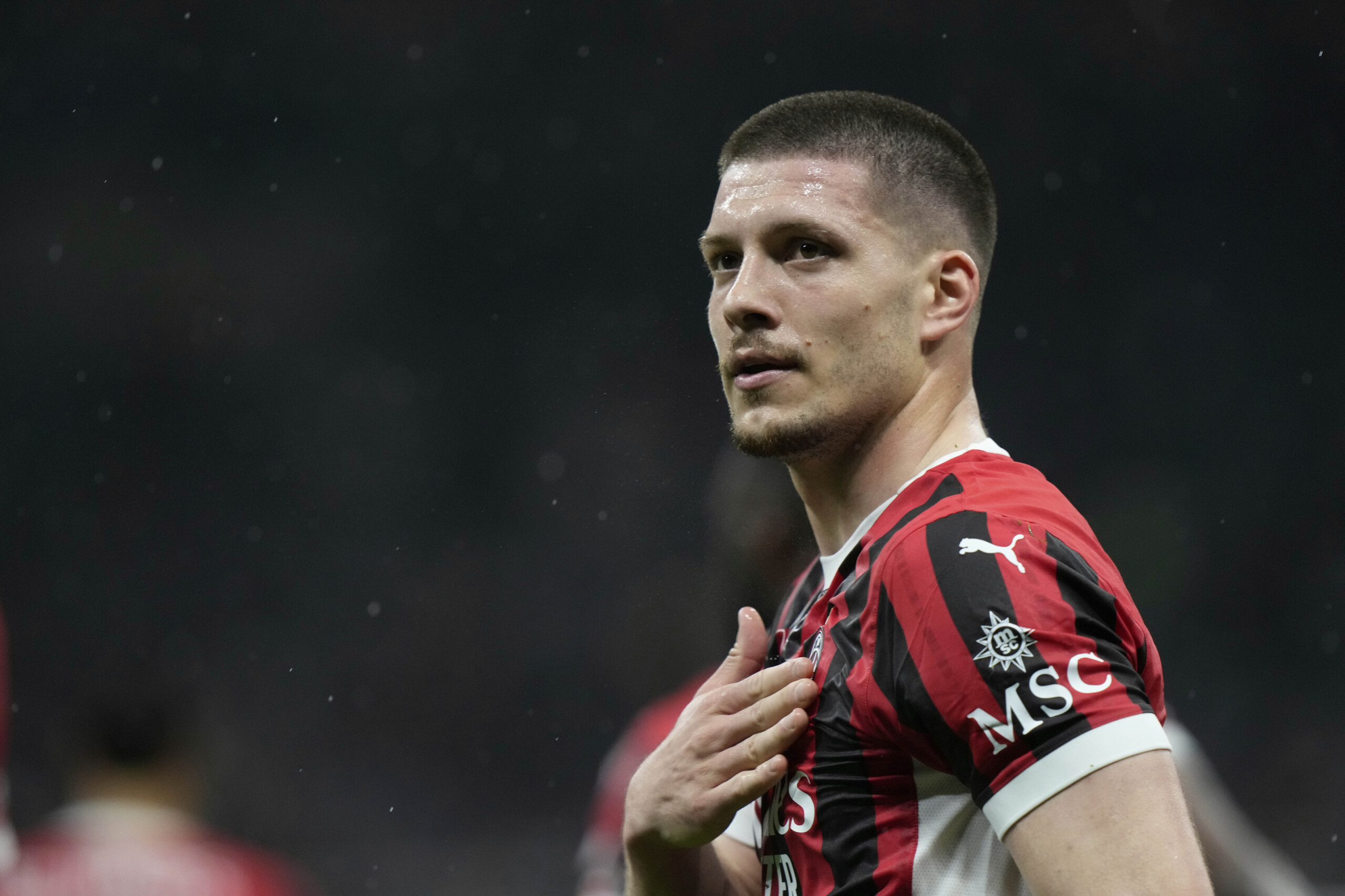 football luka jovic officiellement a laek athenes scaled