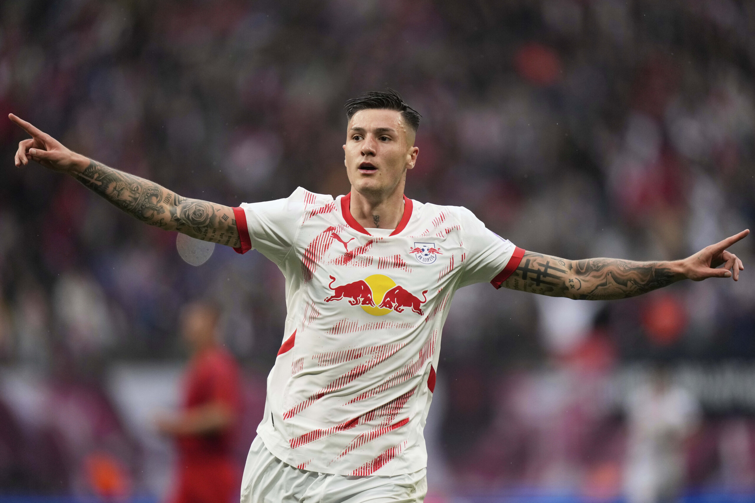 mercato des transferts manchester united propose 75 me plus bonus pour sesko scaled
