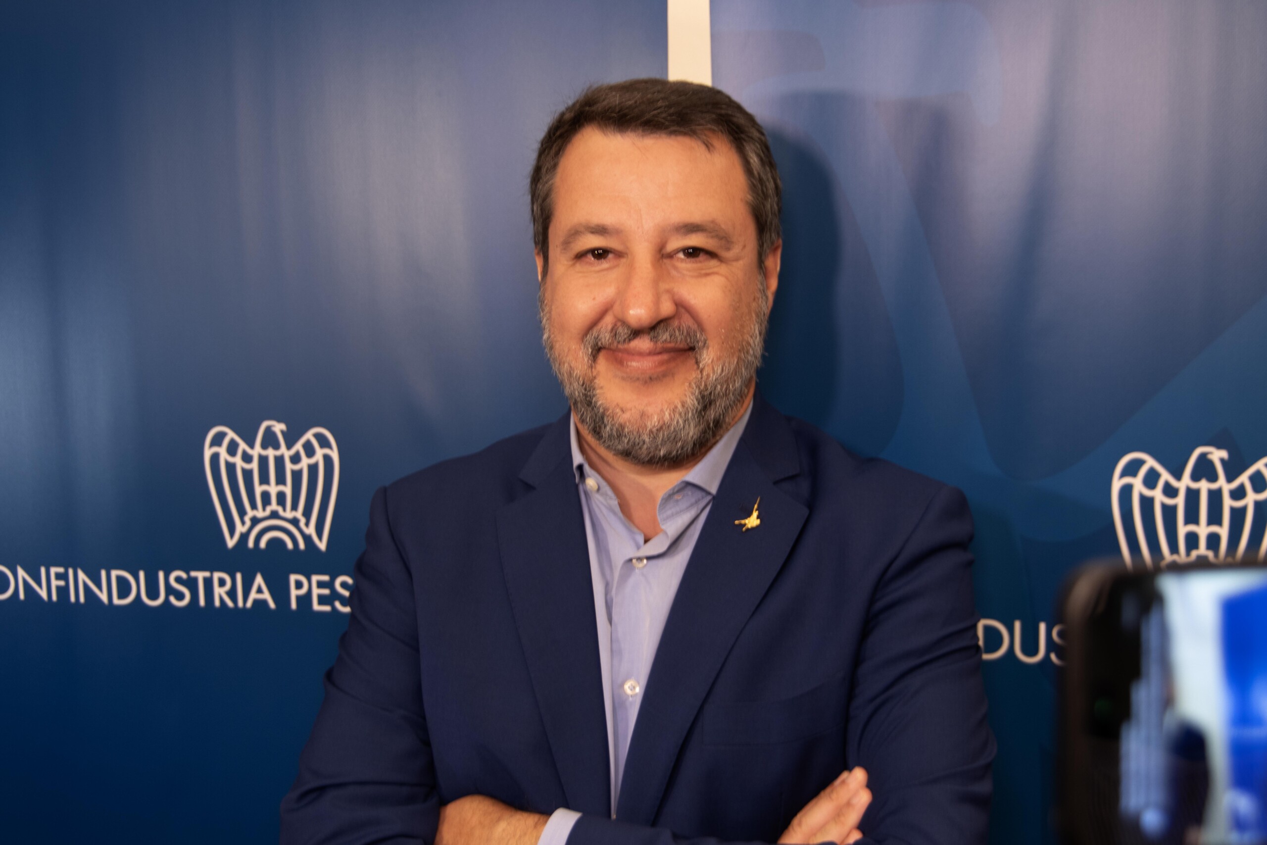 pont sur le detroit salvini je suis emu le projet est approuve cest un point de depart scaled