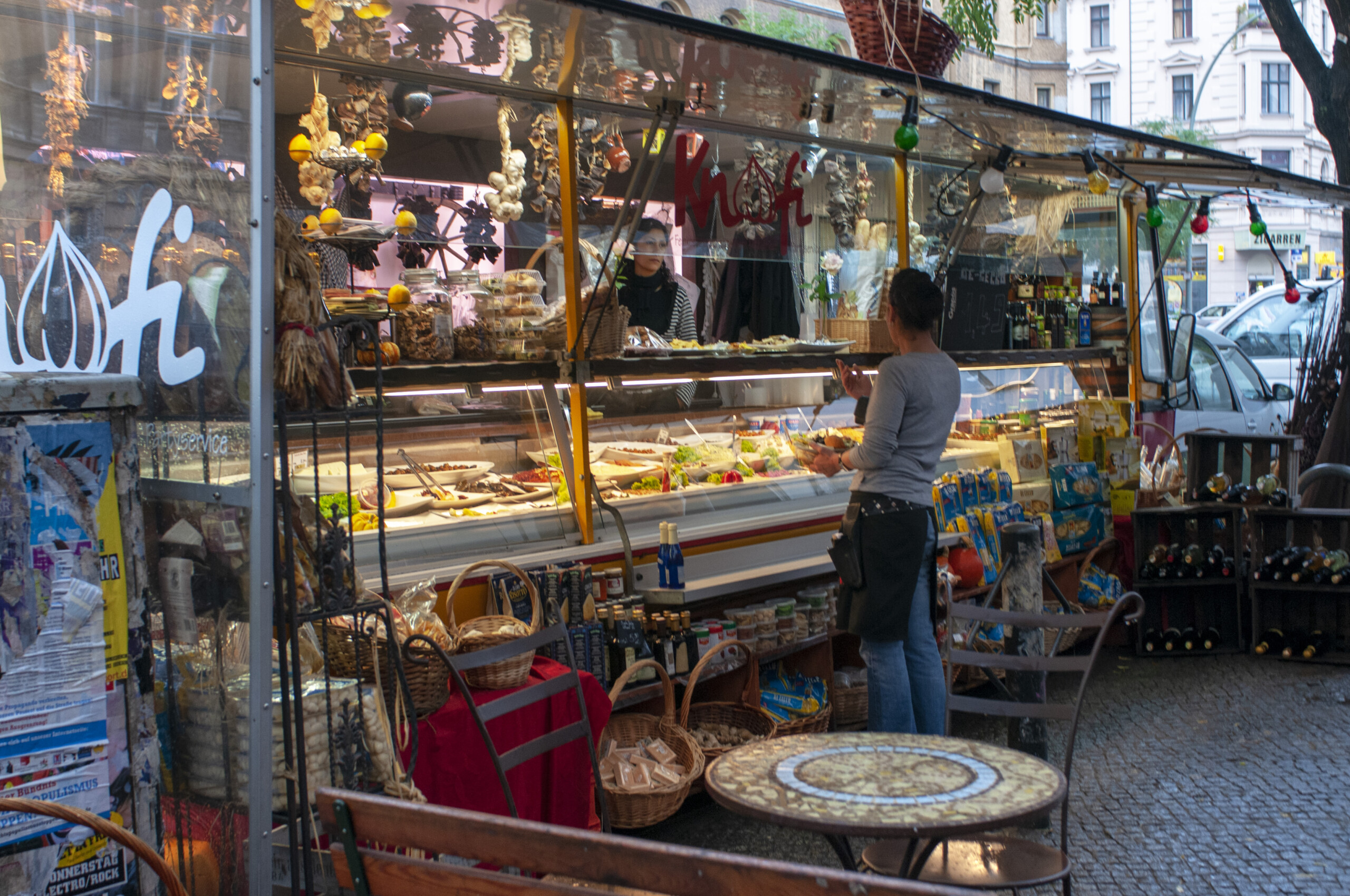 botulisme renforcement des controles des nas en italie dans les food trucks et les fetes populaires scaled