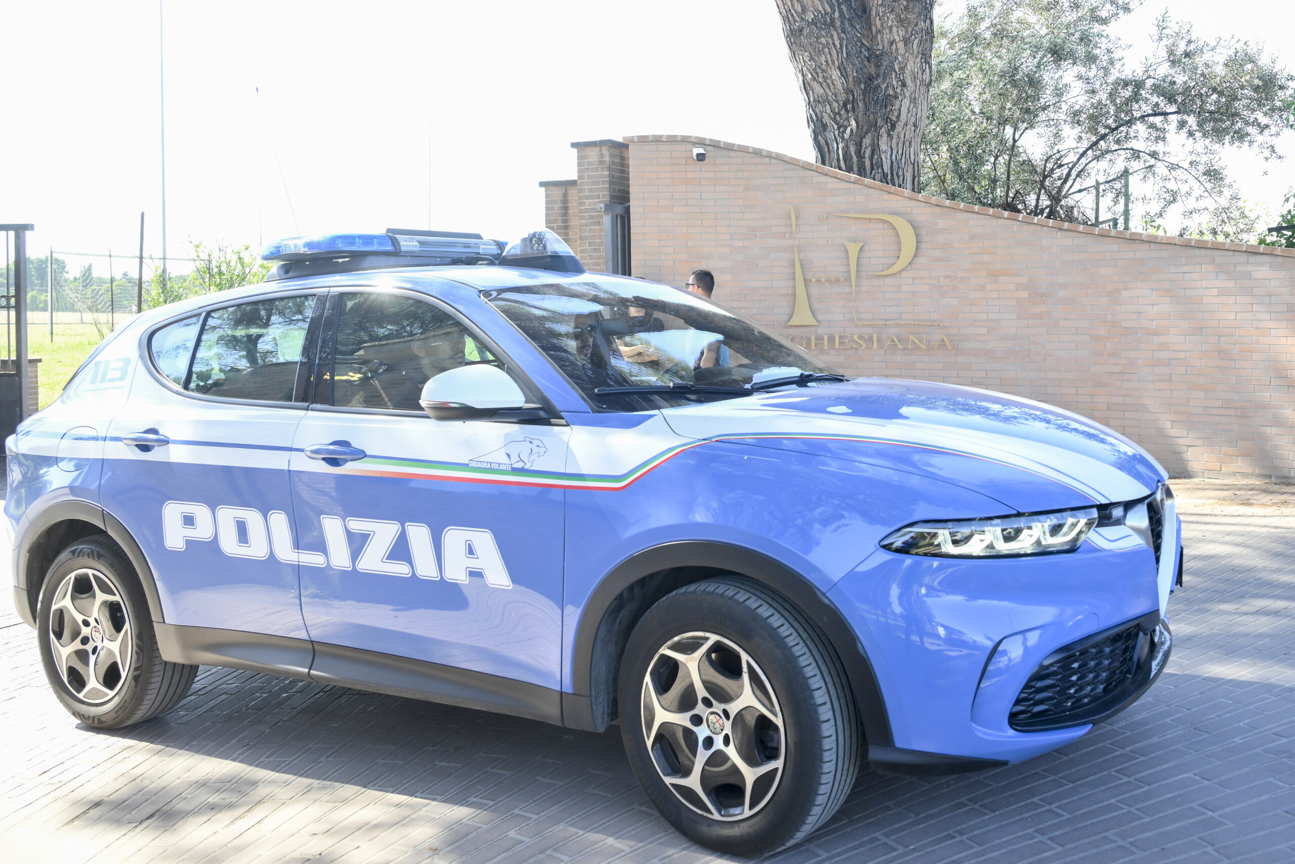 cagliari un livreur professionnel livrait de la drogue a domicile arrete scaled