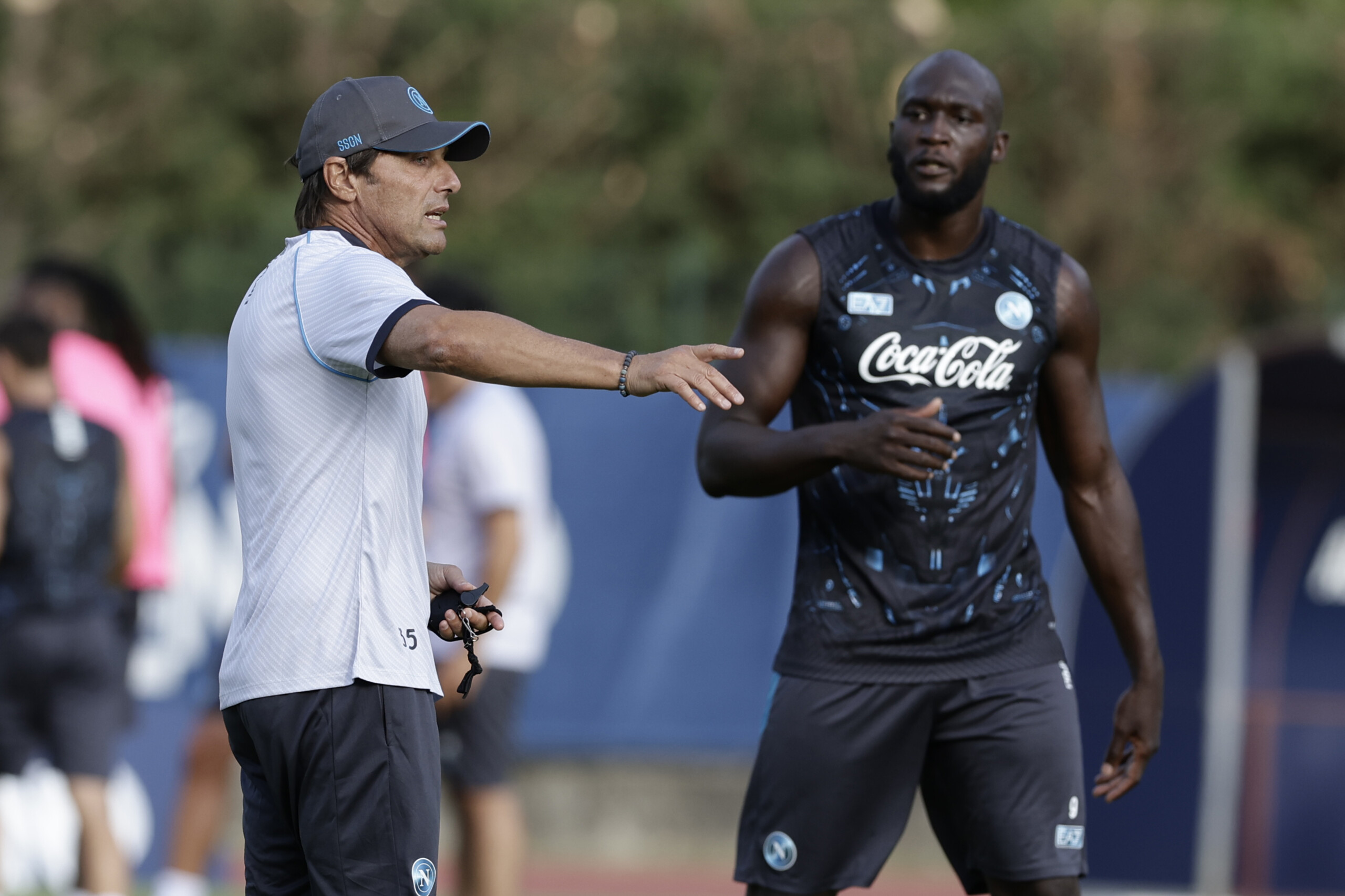 naples conte la reconstruction se poursuit le titre est un objectif extraordinaire scaled