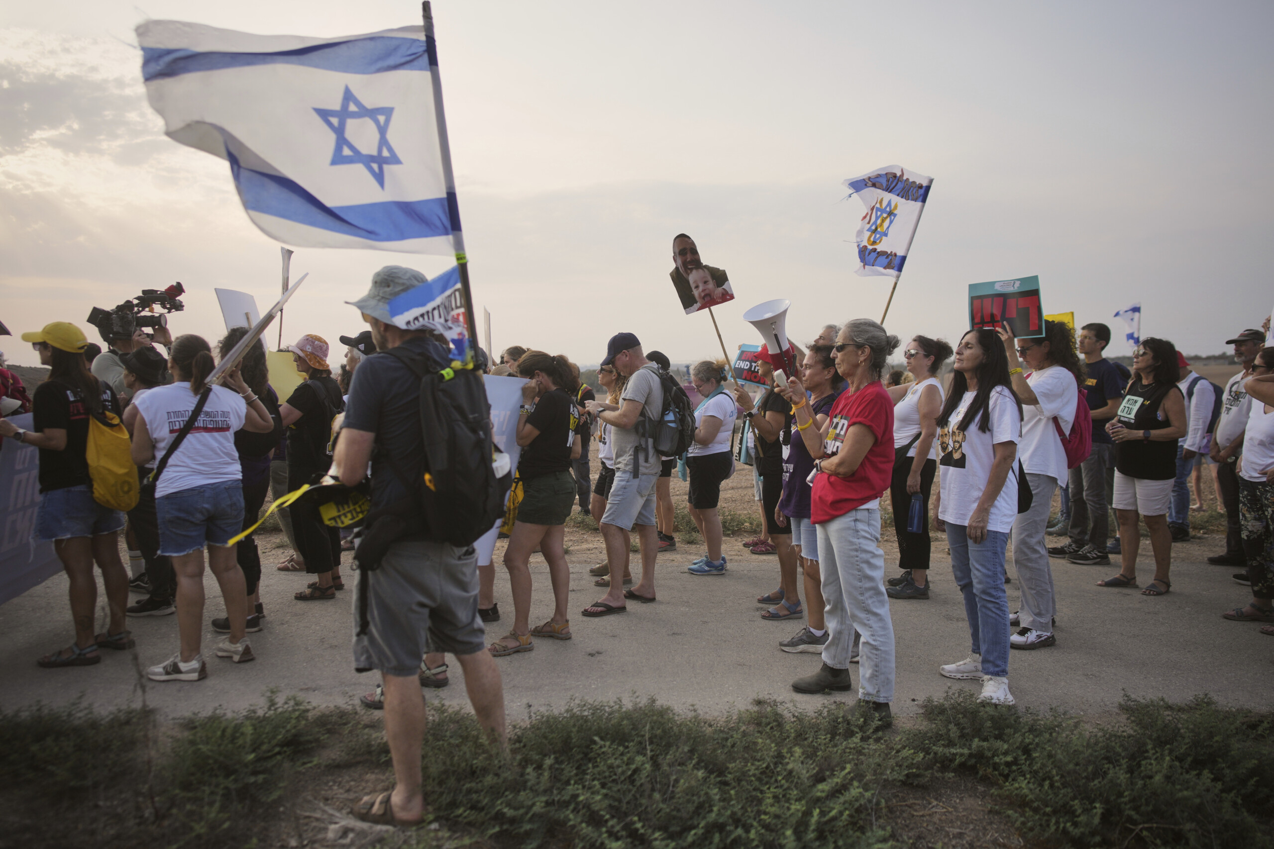 moyen orient greve en israel les proches des otages denoncent lobstination du gouvernement scaled