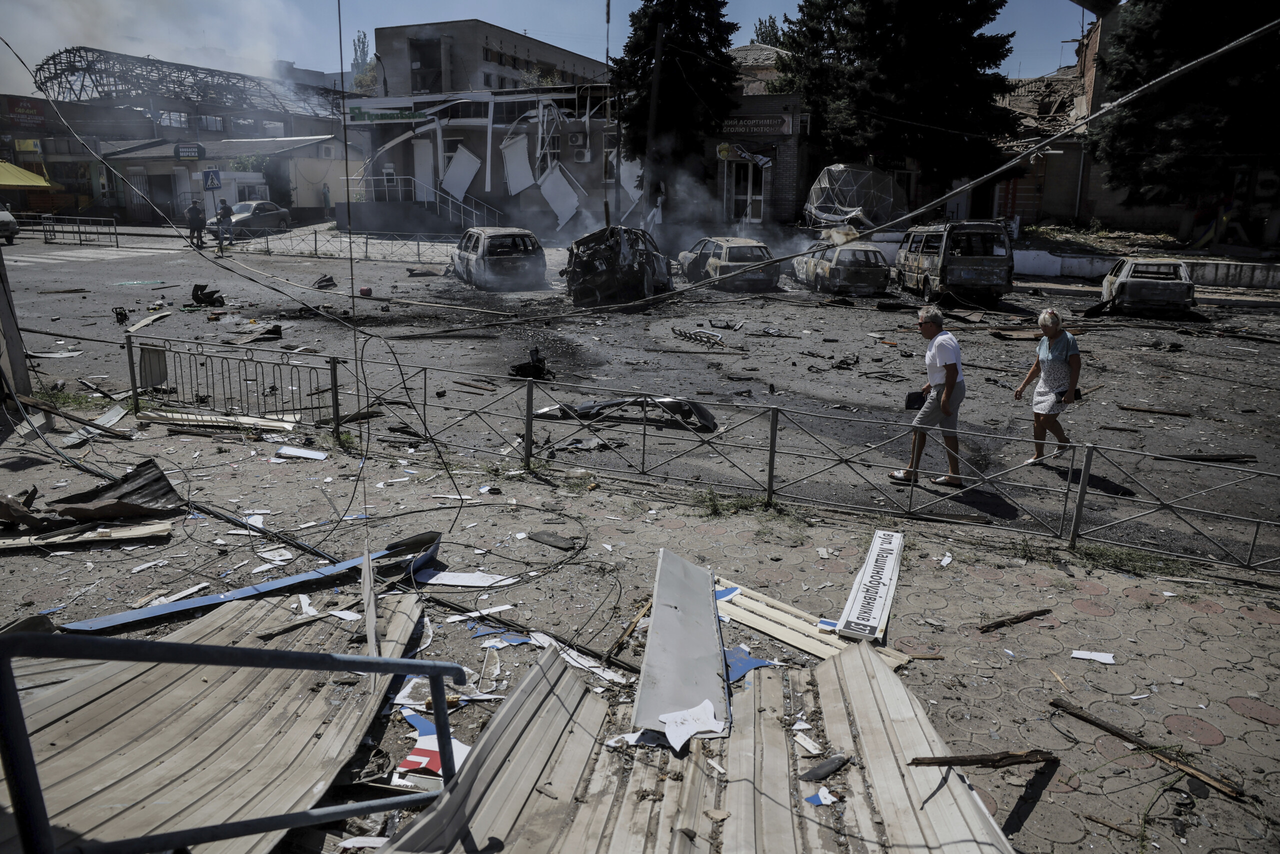 ukraine attaque russe a donetsk 5 morts scaled