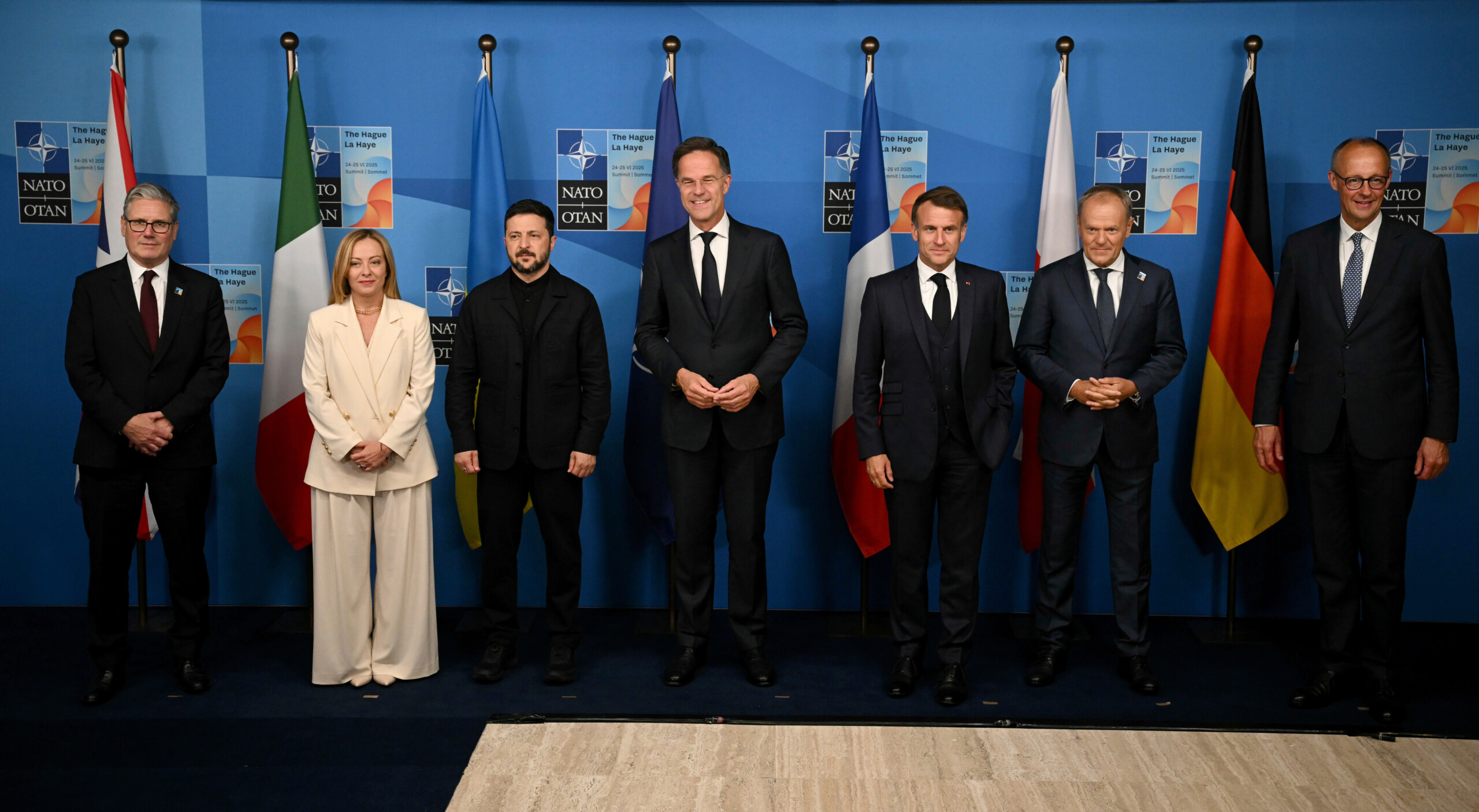 ukraine macron merz et rutte rejoignent zelensky a washington demain scaled