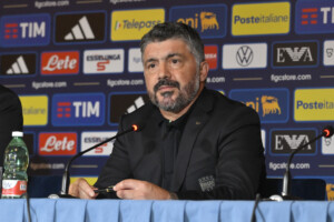 football gattuso revient a milanello le selectionneur rencontre allegri et les joueurs