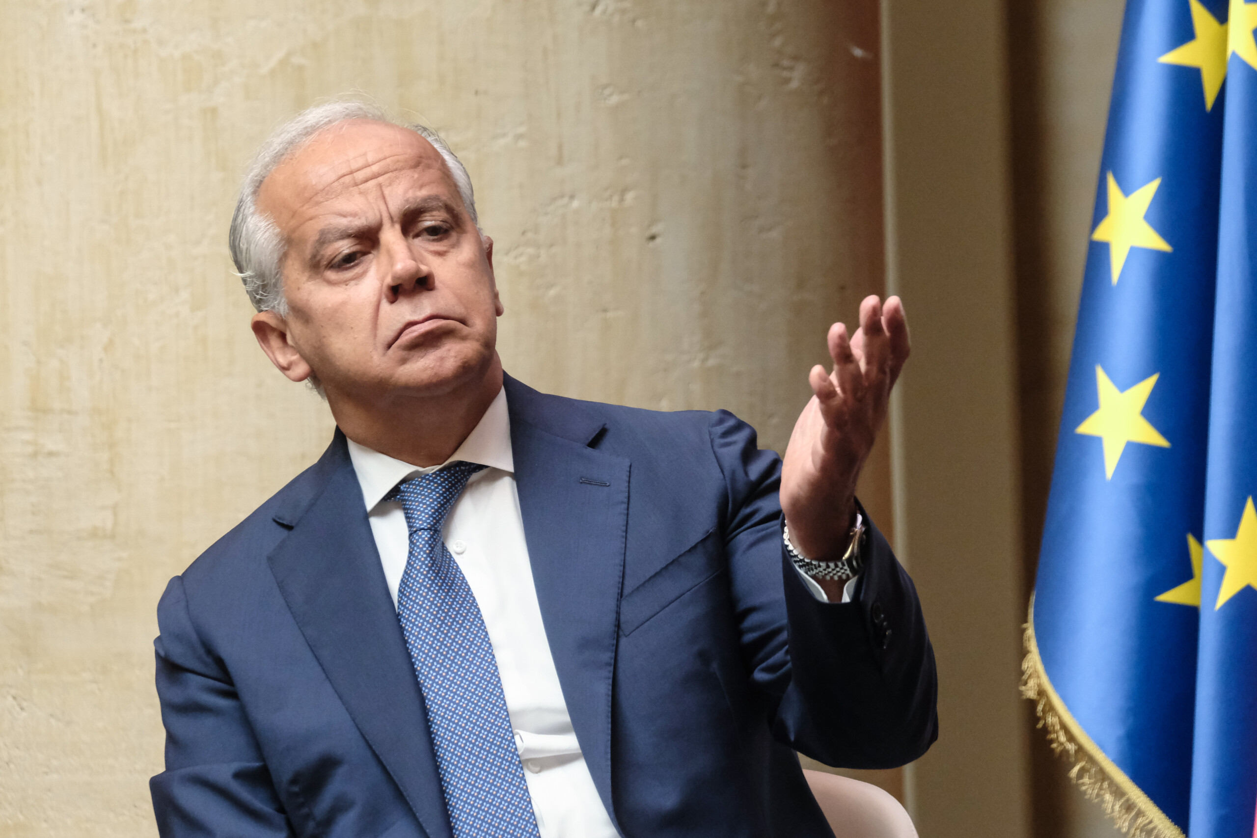 leoncavallo piantedosi levacuation met fin a une longue periode dillegalite scaled