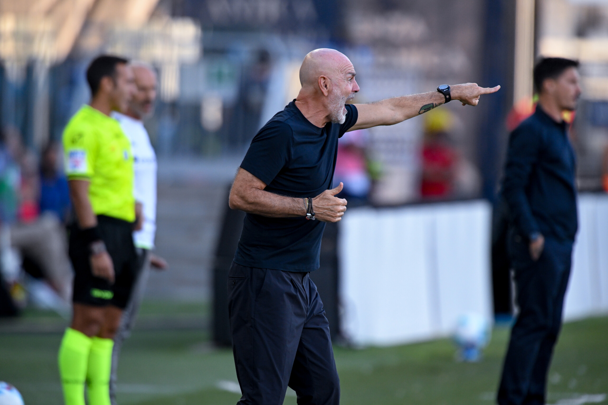 football pioli nous allons affronter une equipe de turin blessee nous devons essayer dimposer notre jeu scaled