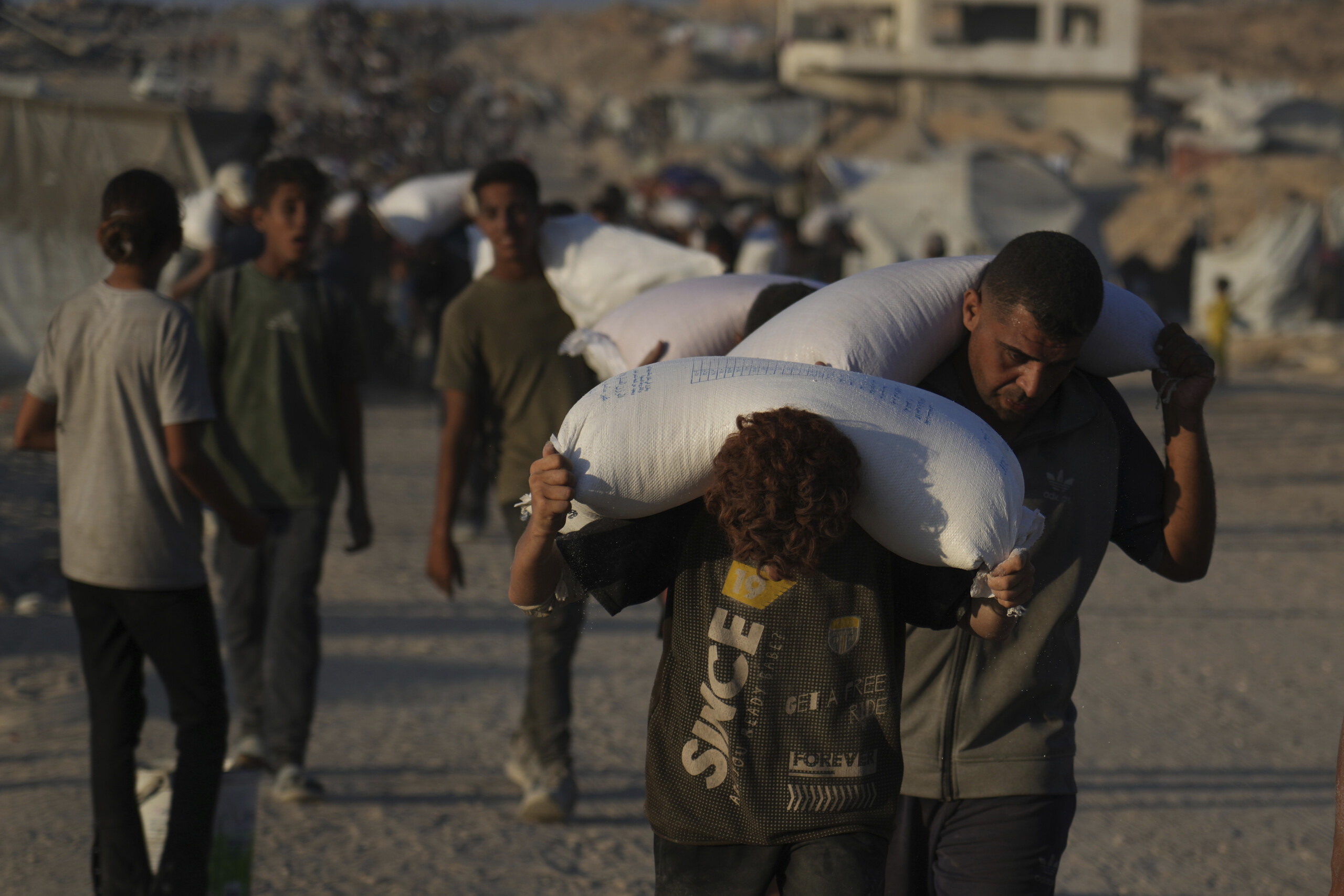 gaza 10 morts de faim au cours des dernieres 24 heures dont 3 enfants scaled