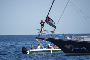 moyen orient la global sumud flotilla part aujourdhui de barcelone avec thunberg a son bord