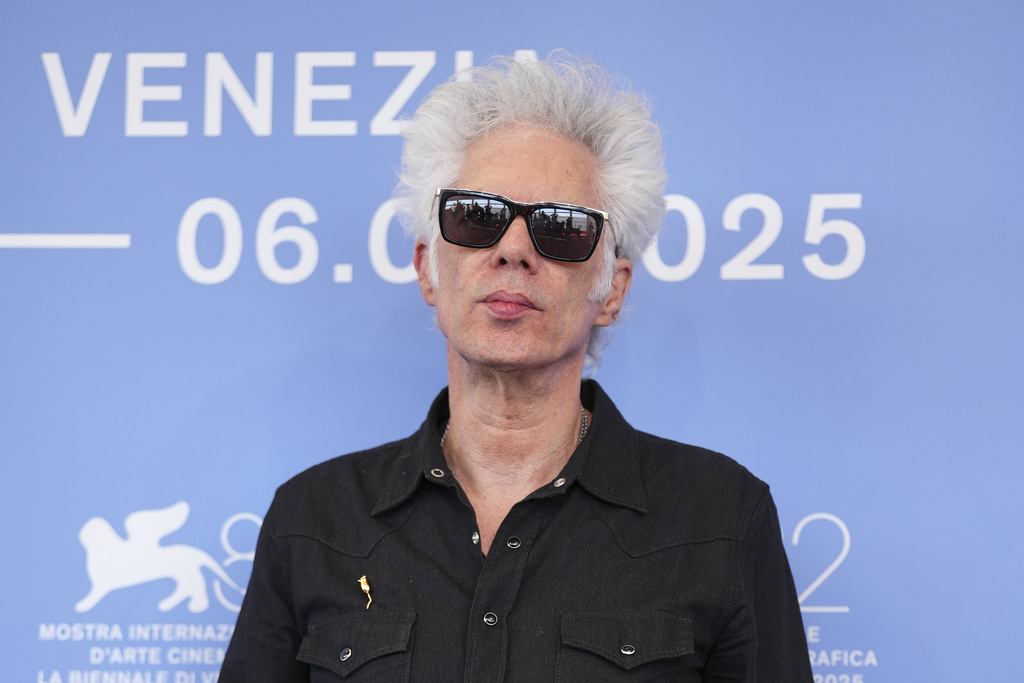 venise 82 jarmusch des producteurs lies a israel des accords signes avant la guerre