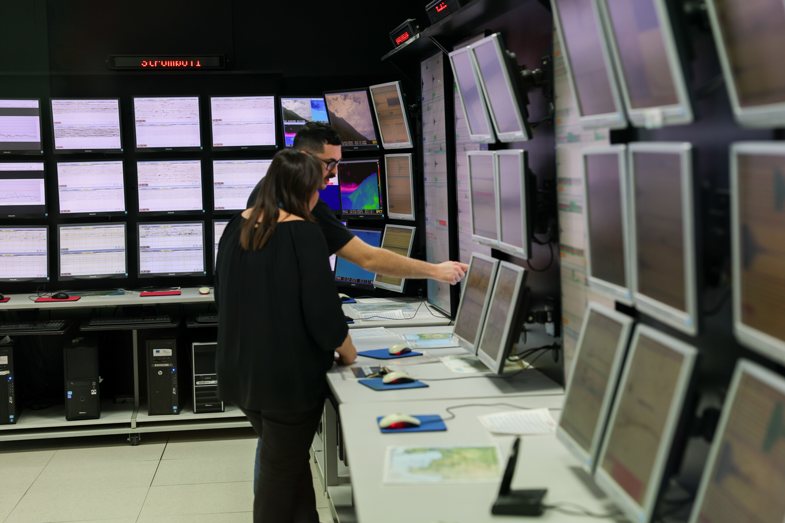 campi flegrei seisme de magnitude 4 scaled