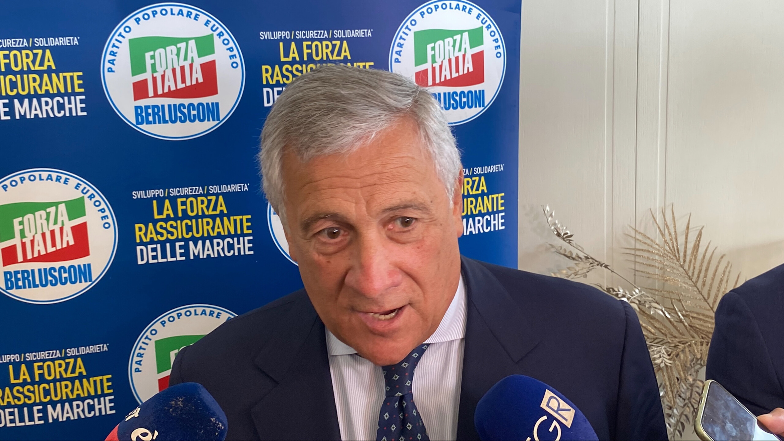 moyen orient tajani nous agirons si des italiens sont arretes sur la flottille scaled