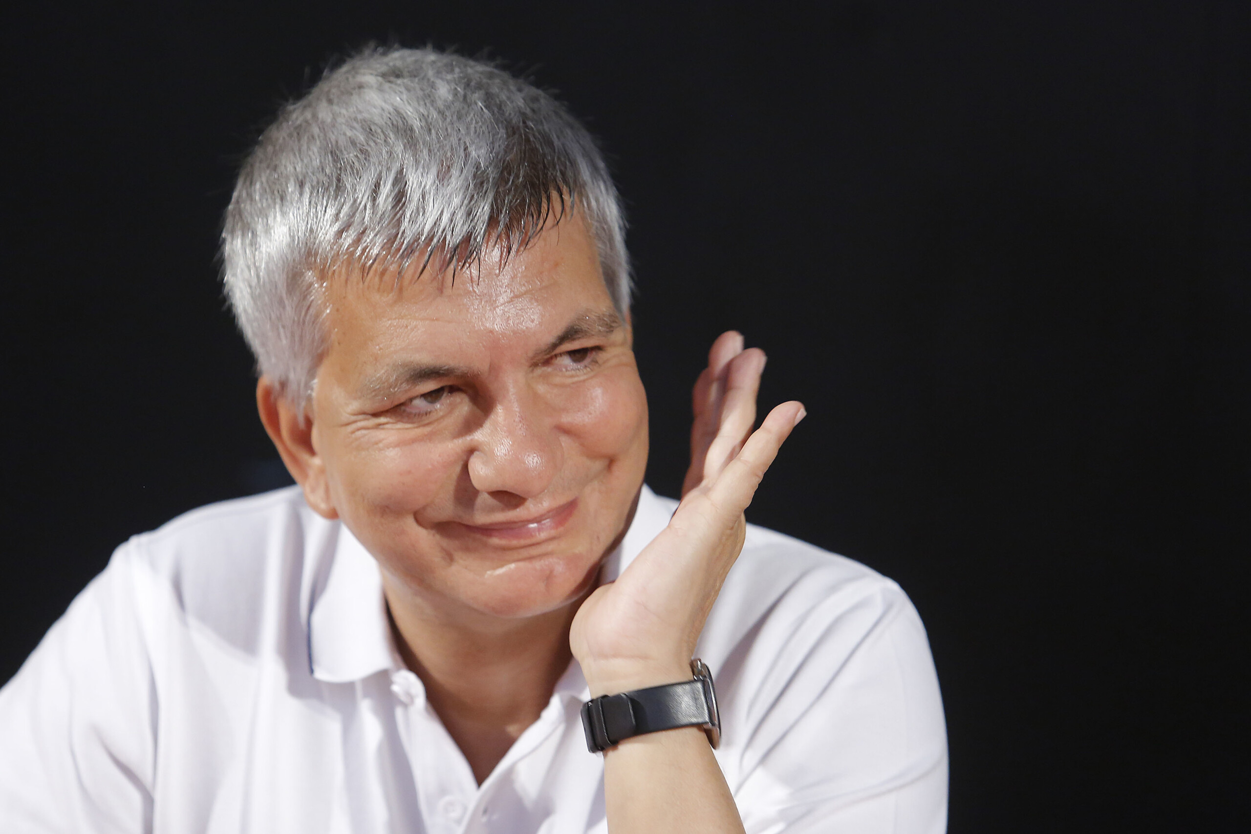 pouilles vendola merci a decaro je collaborerai avec loyaute et passion scaled