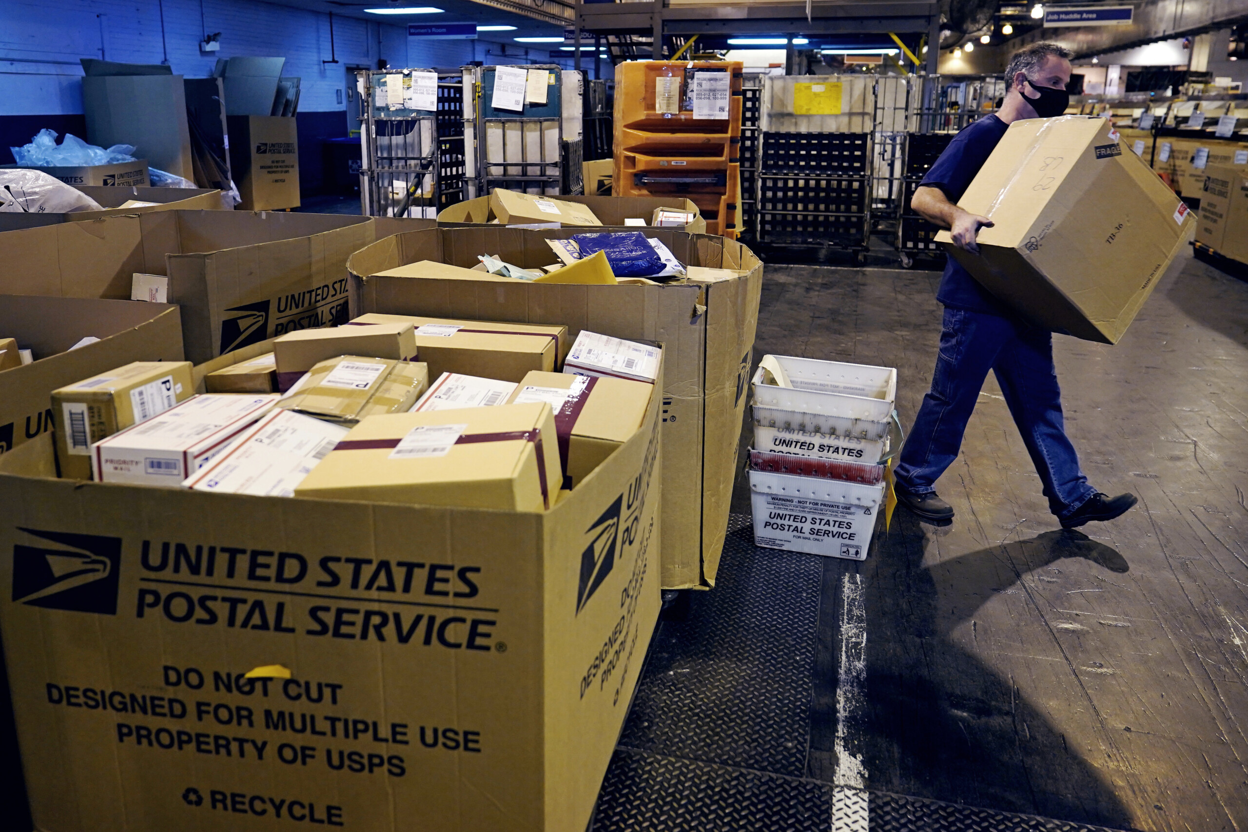 droits de douane onu baisse de 80 des services postaux vers les etats unis en raison des tarifs scaled