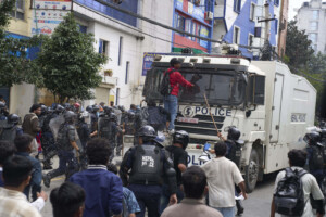 nepal au moins 17 morts a katmandou lors dune manifestation contre le blocage des reseaux sociaux
