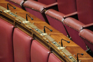 premierat la reforme constitutionnelle revient a la chambre en novembre
