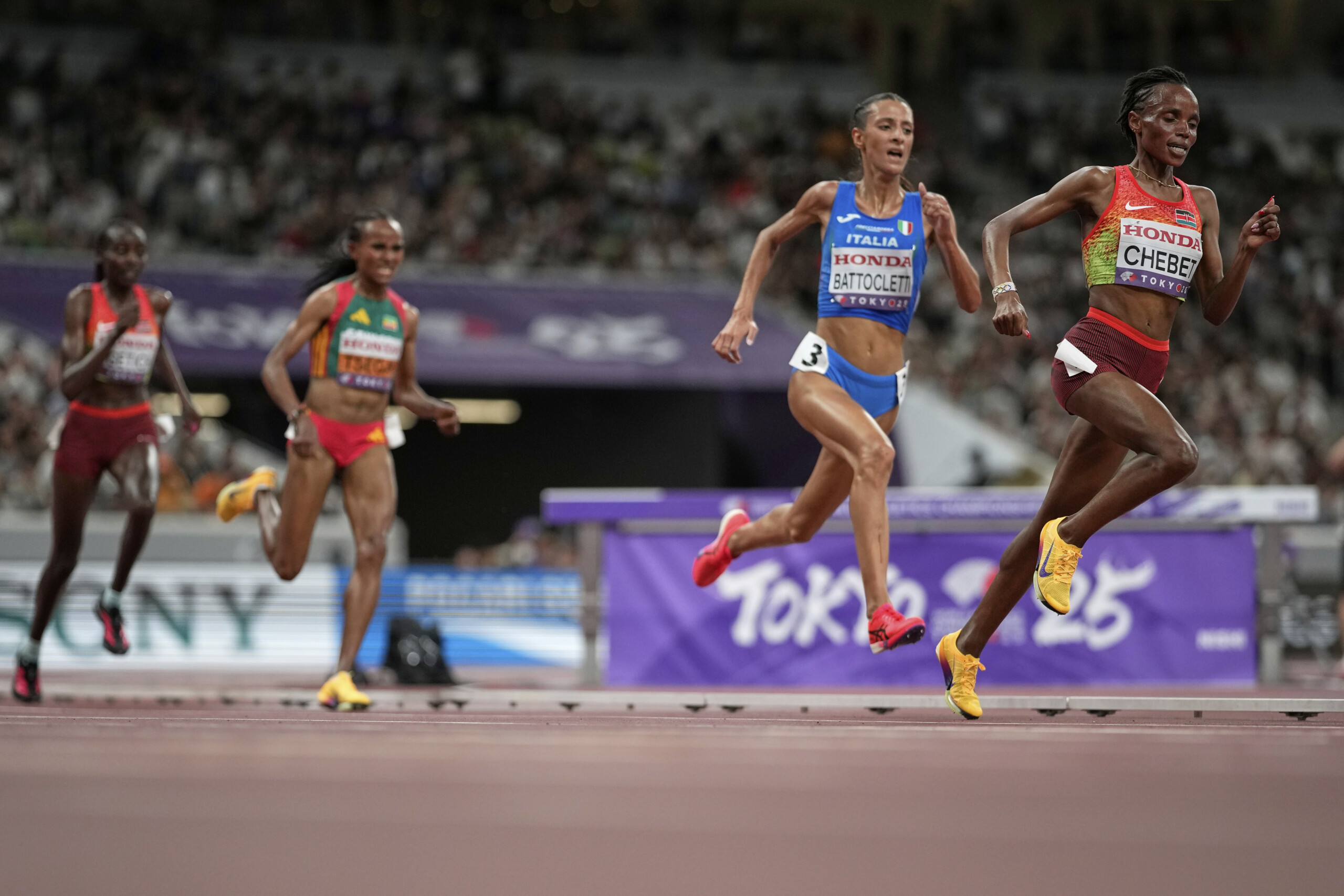 championnats du monde dathletisme battocletti en argent sur 10 000 metres scaled