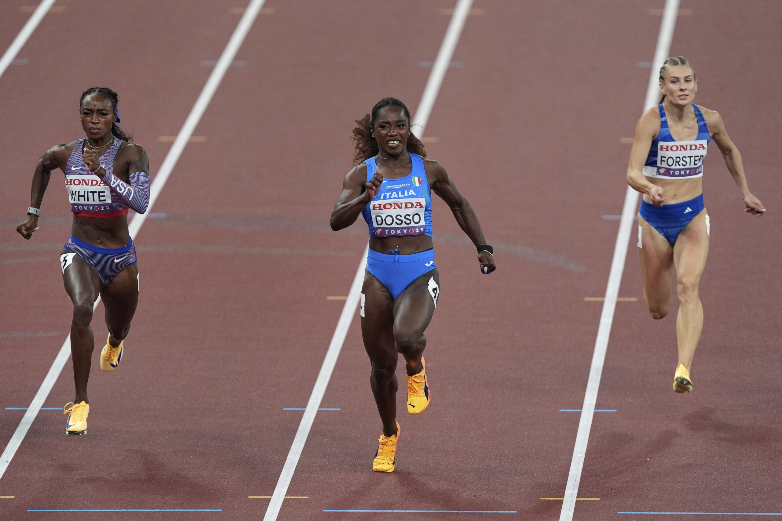 athletisme championnats du monde dosso eliminee de la finale du 100 m scaled