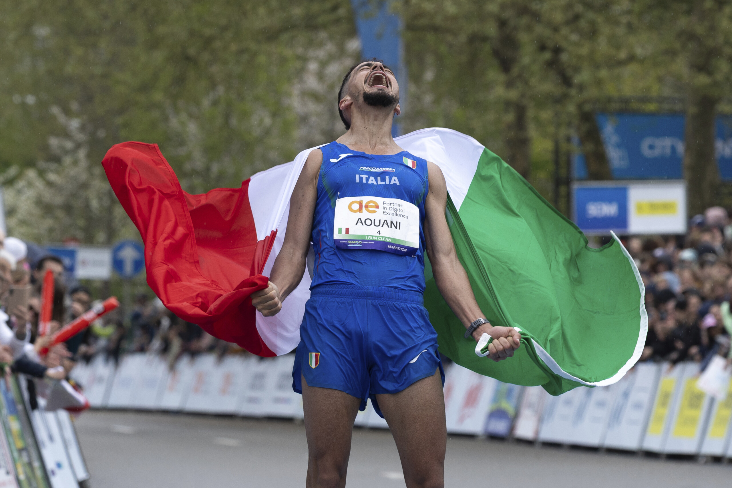 athletisme championnats du monde litalien aouani remporte la medaille de bronze au marathon masculin scaled