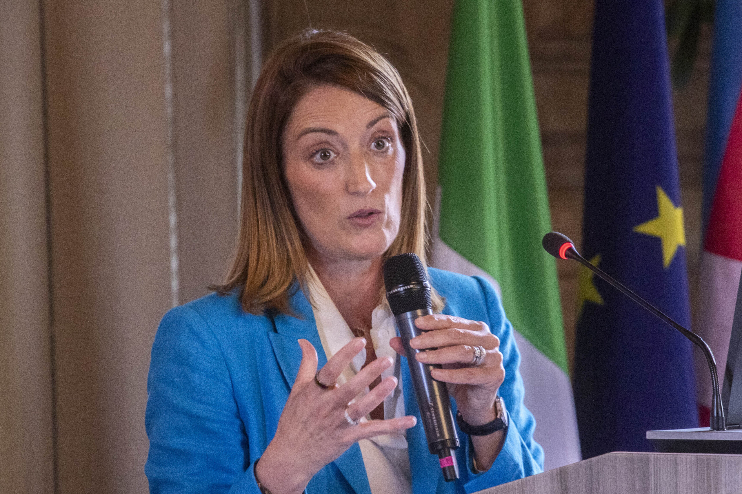 metsola a kiev ouverture dun bureau de representation du parlement europeen scaled