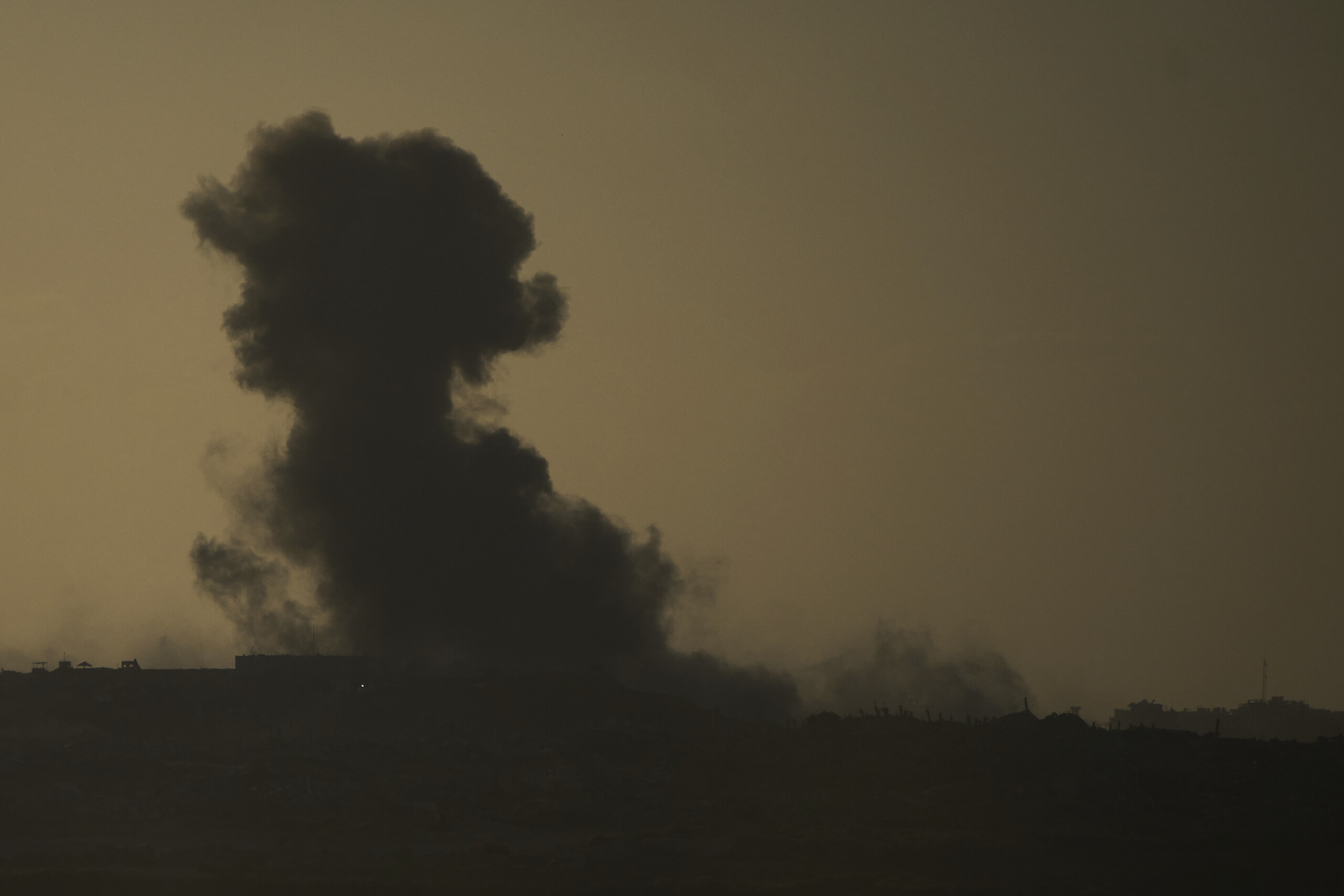 moyen orient 4 morts dans un raid de larmee israelienne a gaza depuis laube dont 2 enfants scaled