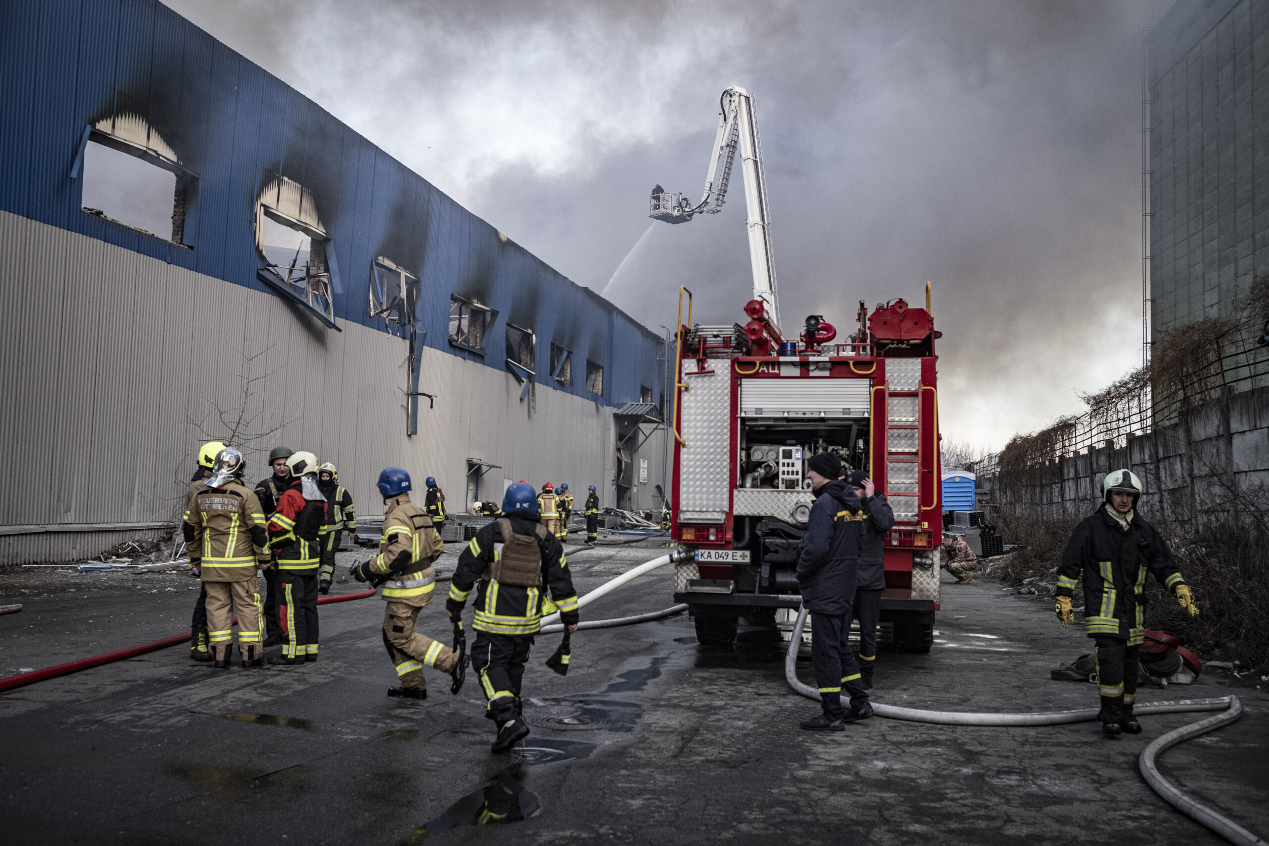 ukraine des drones russes sur kiev pendant la nuit des degats sur le reseau ferroviaire scaled