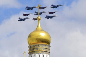 estonie les avions russes ont ignore les signaux des pilotes italiens les radars confirment la violation de lespace aerien