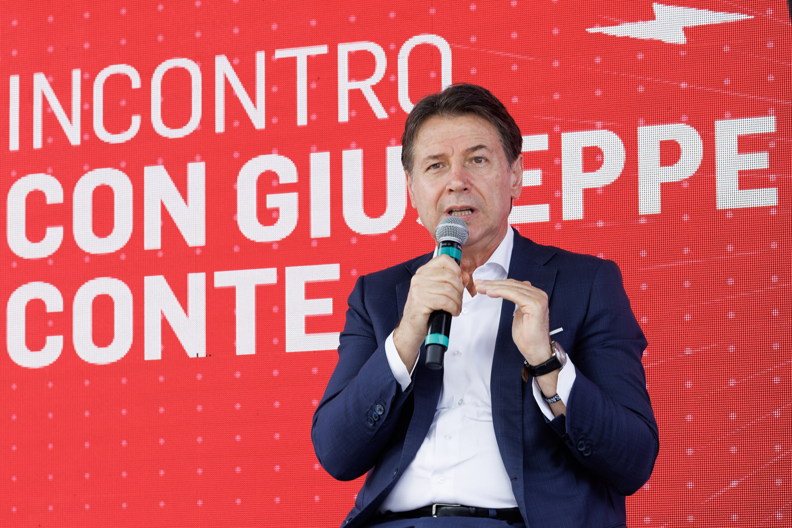 flottille conte meloni patriote a lenvers irresponsable qui ne fait rien scaled