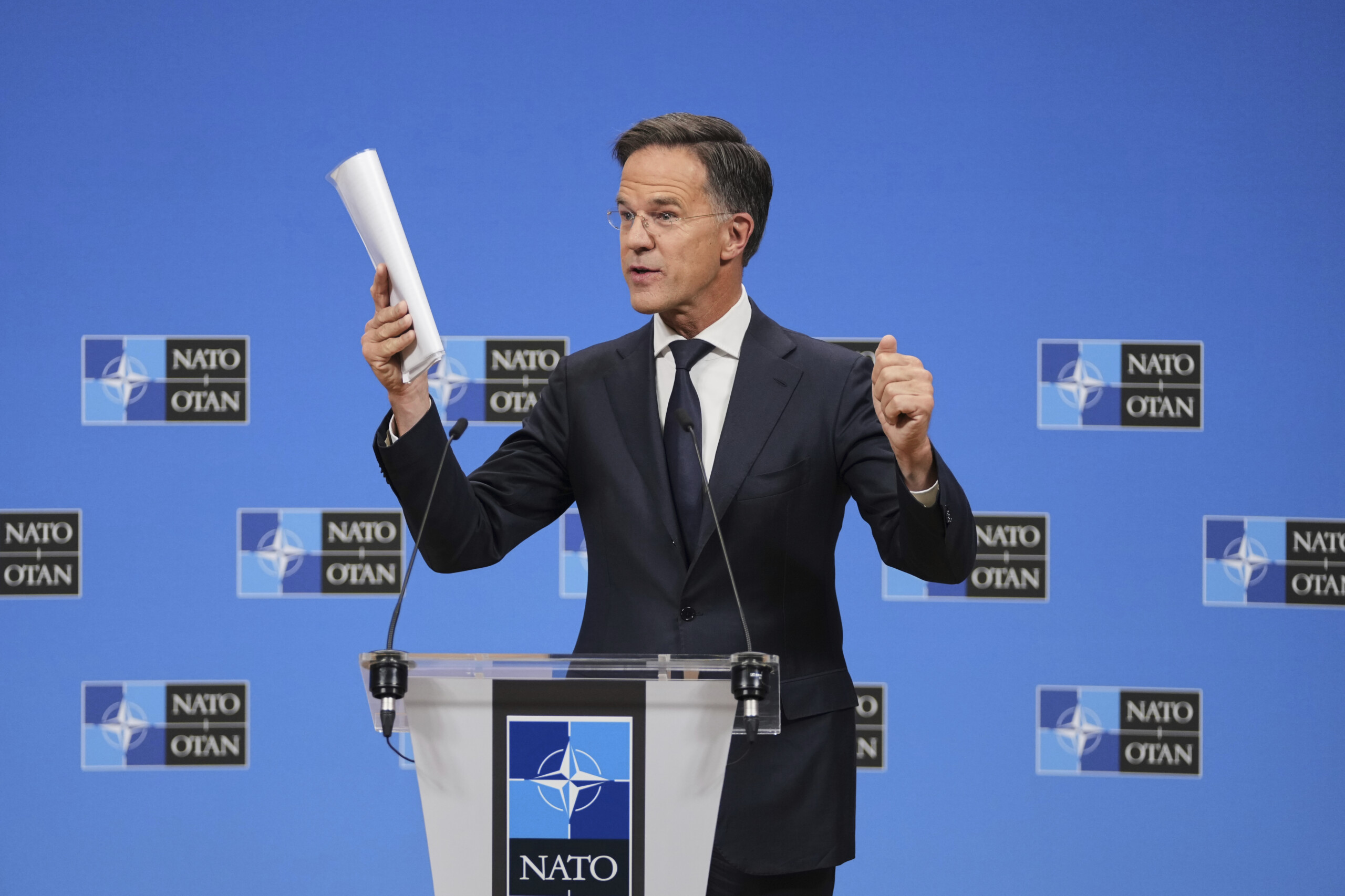 rutte daccord avec trump abattre les avions russes si necessaire scaled