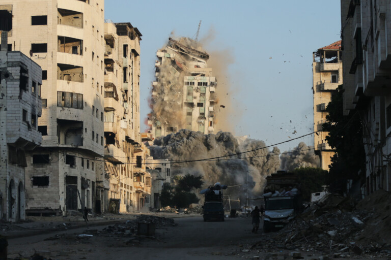 gaza attaques israeliennes sur la bande de gaza au moins 30 morts depuis laube