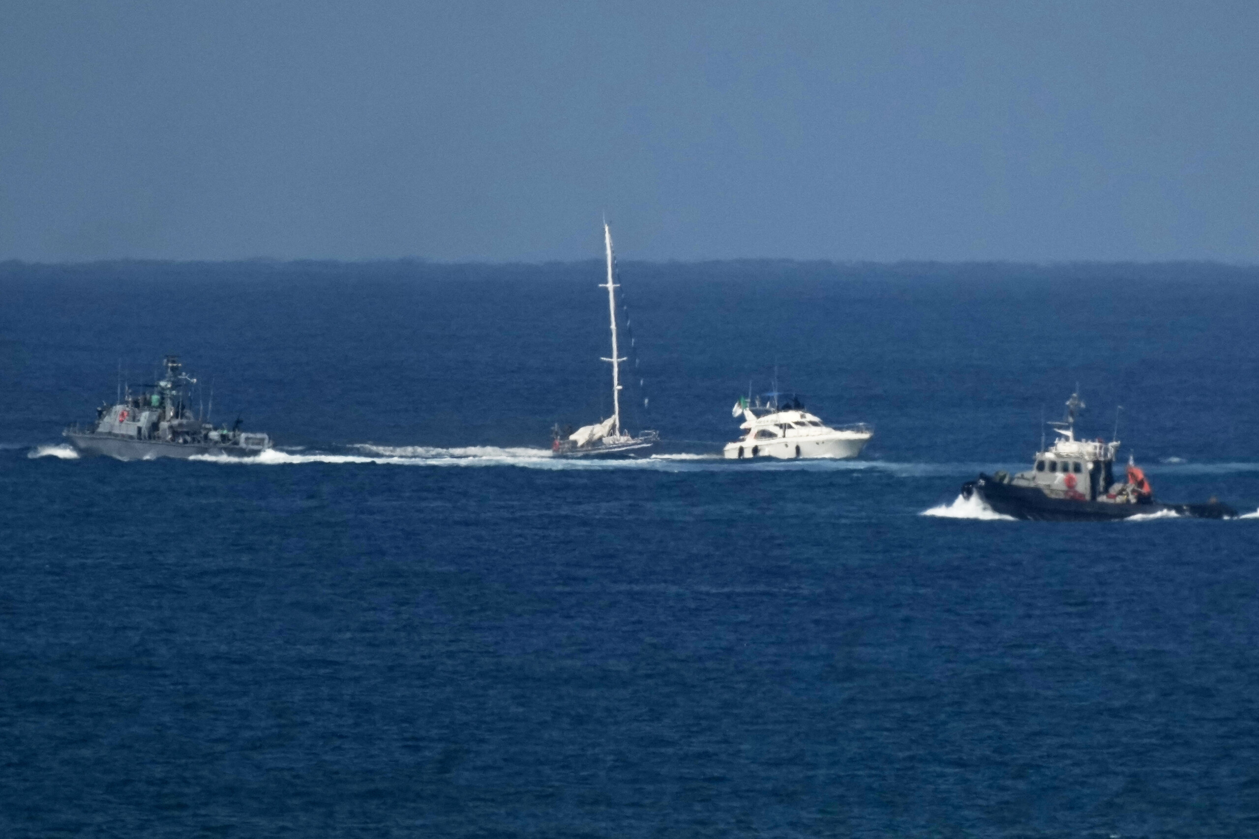 flottille 46 italiens debarques a ashdod premieres visites diplomatiques prevues demain scaled