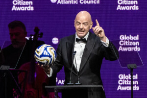 football infantino gaza la fifa ne resout pas les problemes geopolitiques mais elle rassemble