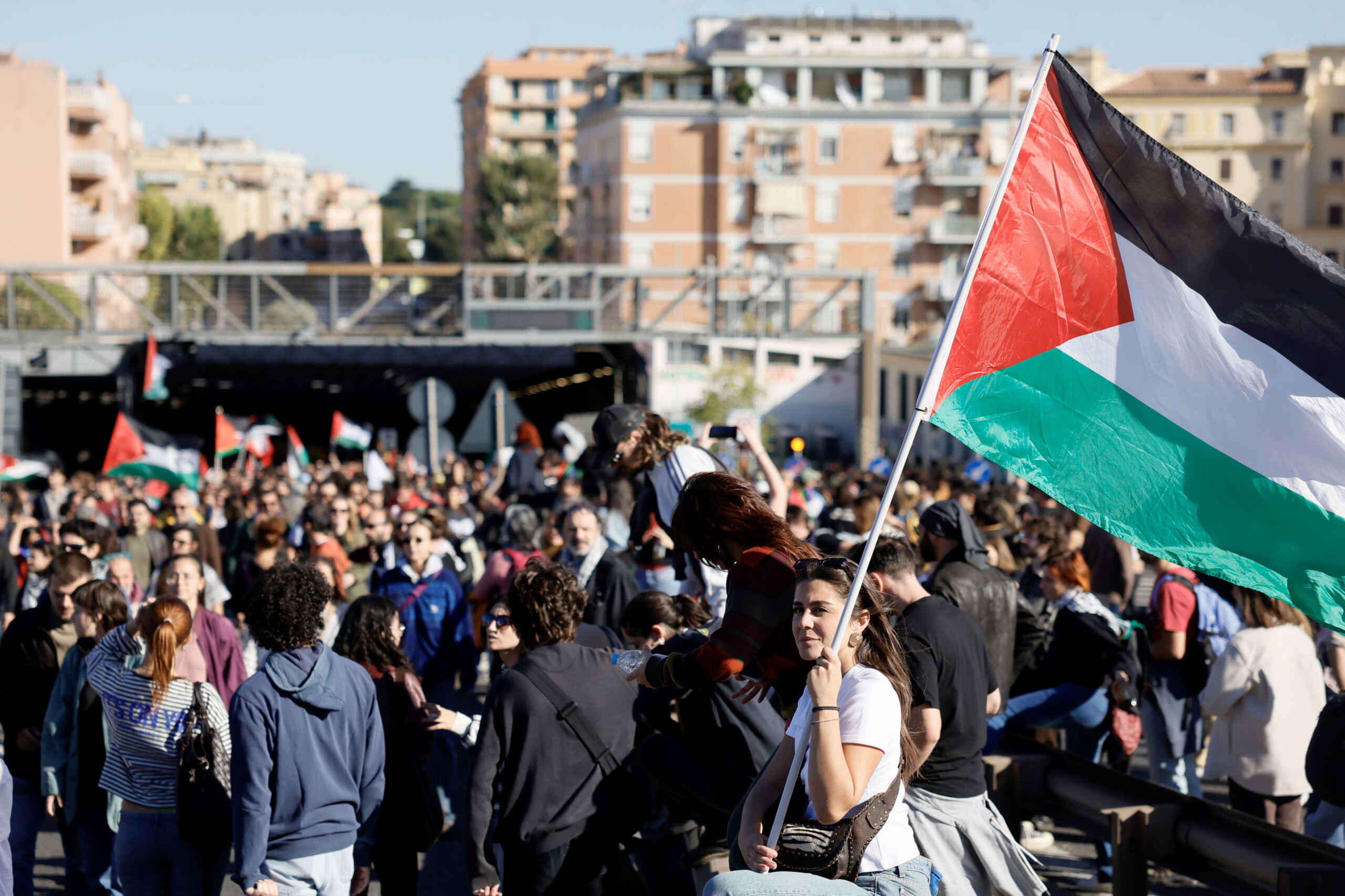 greve a gaza cgil plus de 2 millions de personnes dans plus de 100 places publiques scaled