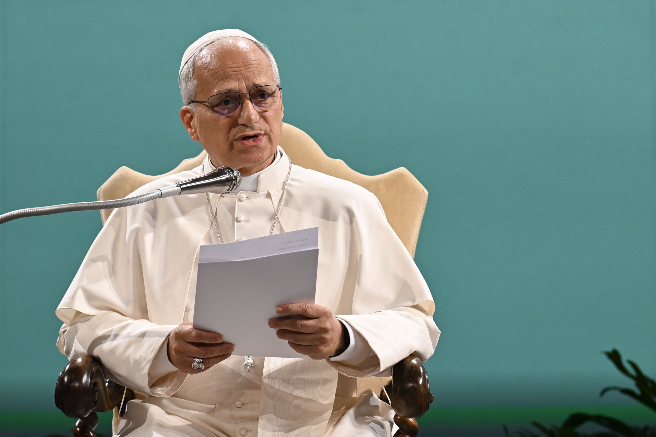 vatican le pape leon xiv signe sa premiere exhortation apostolique dilexi te scaled