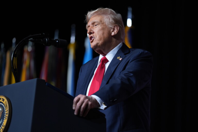 etats unis trump autorise lenvoi de 300 soldats de la garde nationale a chicago