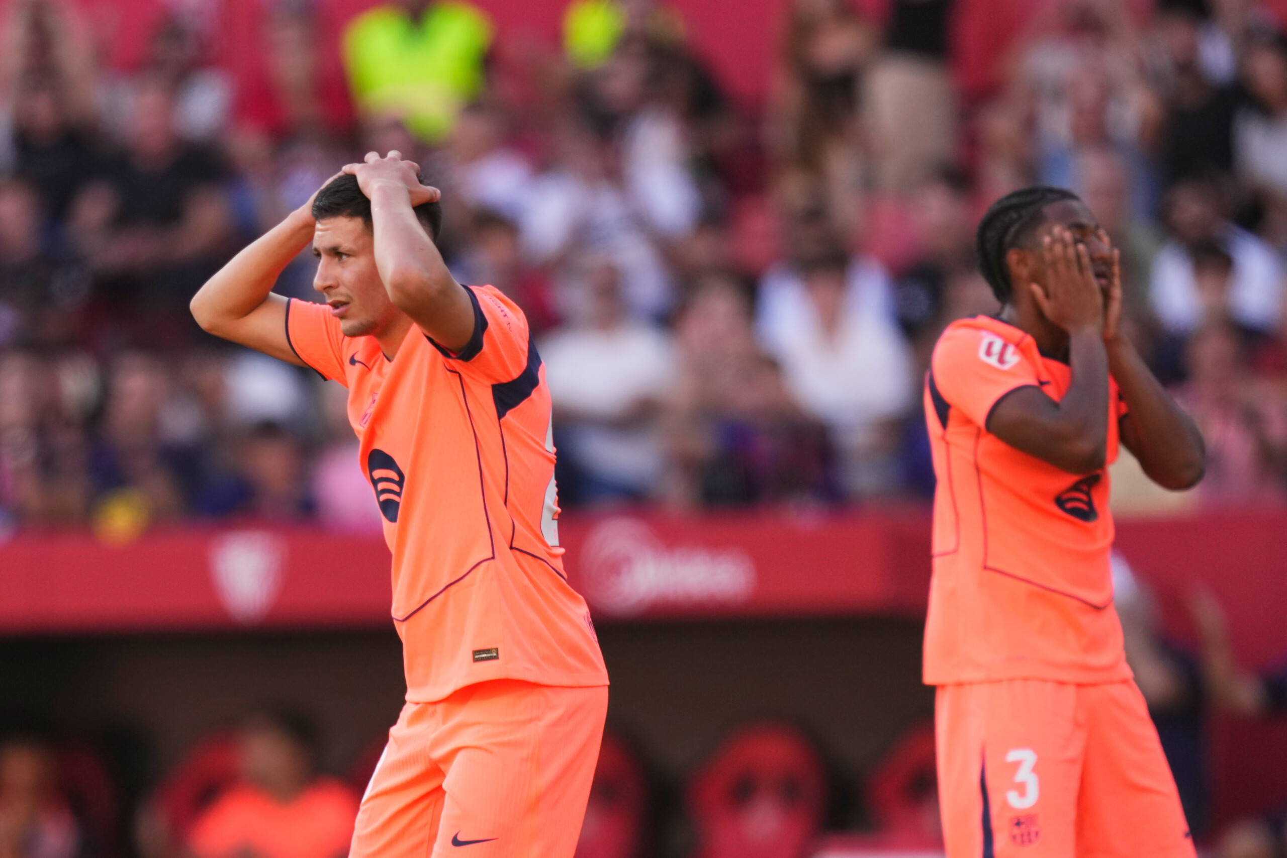 football liga seville poker a barcelone les catalans battus 4 1 scaled