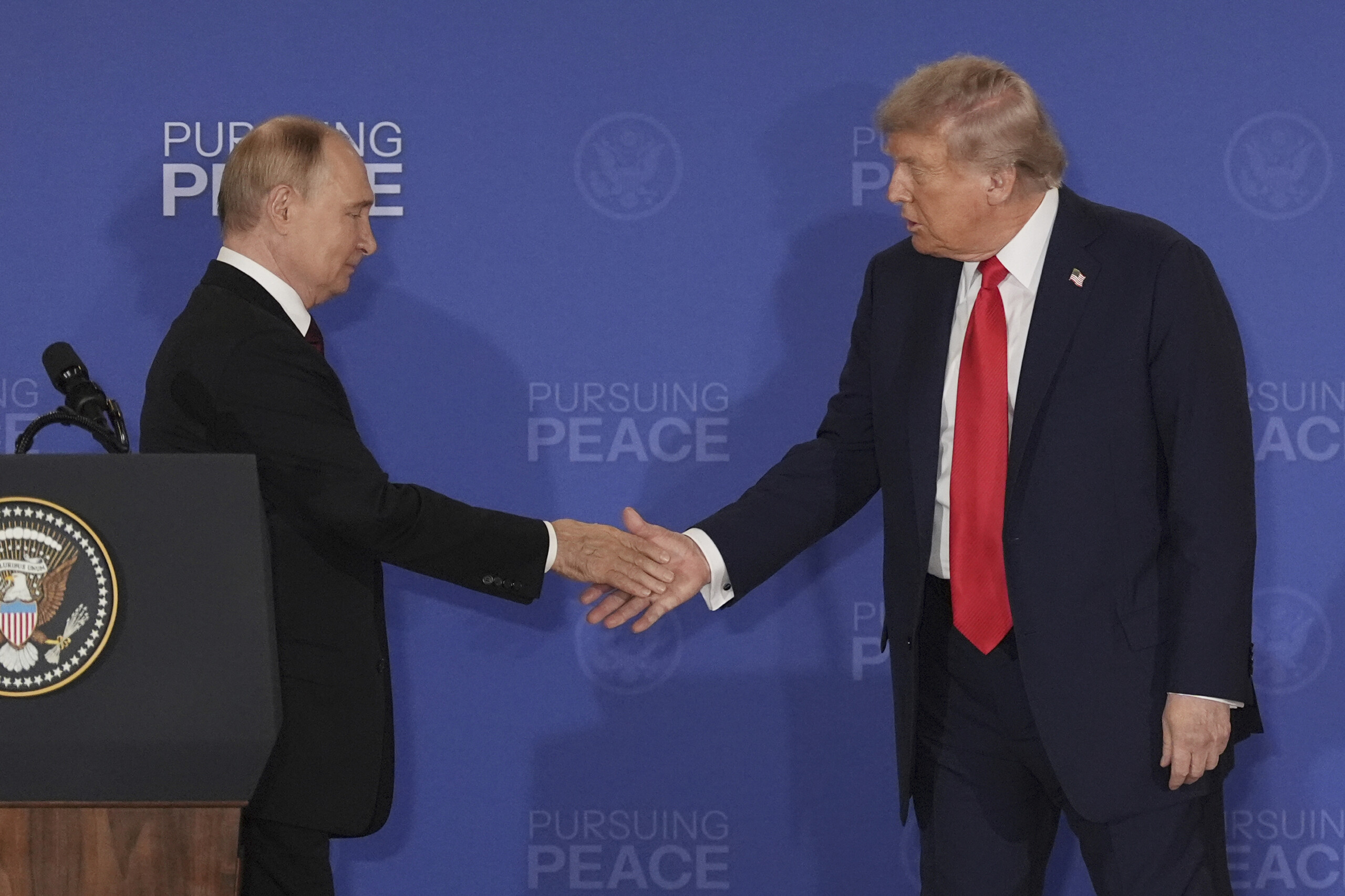 etats unis russie le kremlin annonce une pause dans le dialogue aucune nouvelle rencontre poutine trump prevue scaled