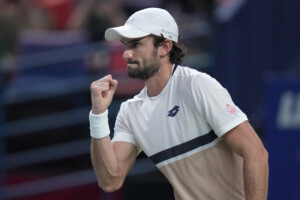 tennis masters 1000 shanghai le conte de fees de vacherot il bat son cousin rinderknech et remporte le tournoi