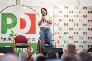 toscane schlein la victoire donne de lespoir dementant ceux qui annoncaient la fin de la coalition