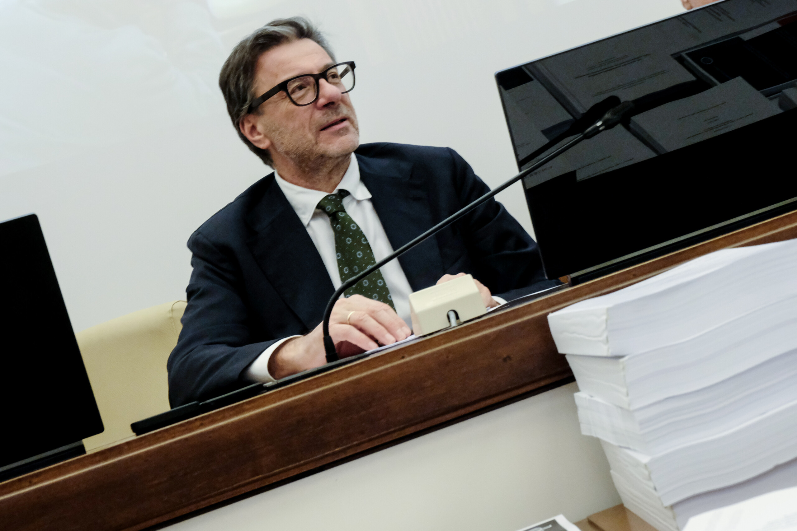manoeuvre budgetaire 9 milliards en 3 ans pour reduire lirpef a 33 scaled