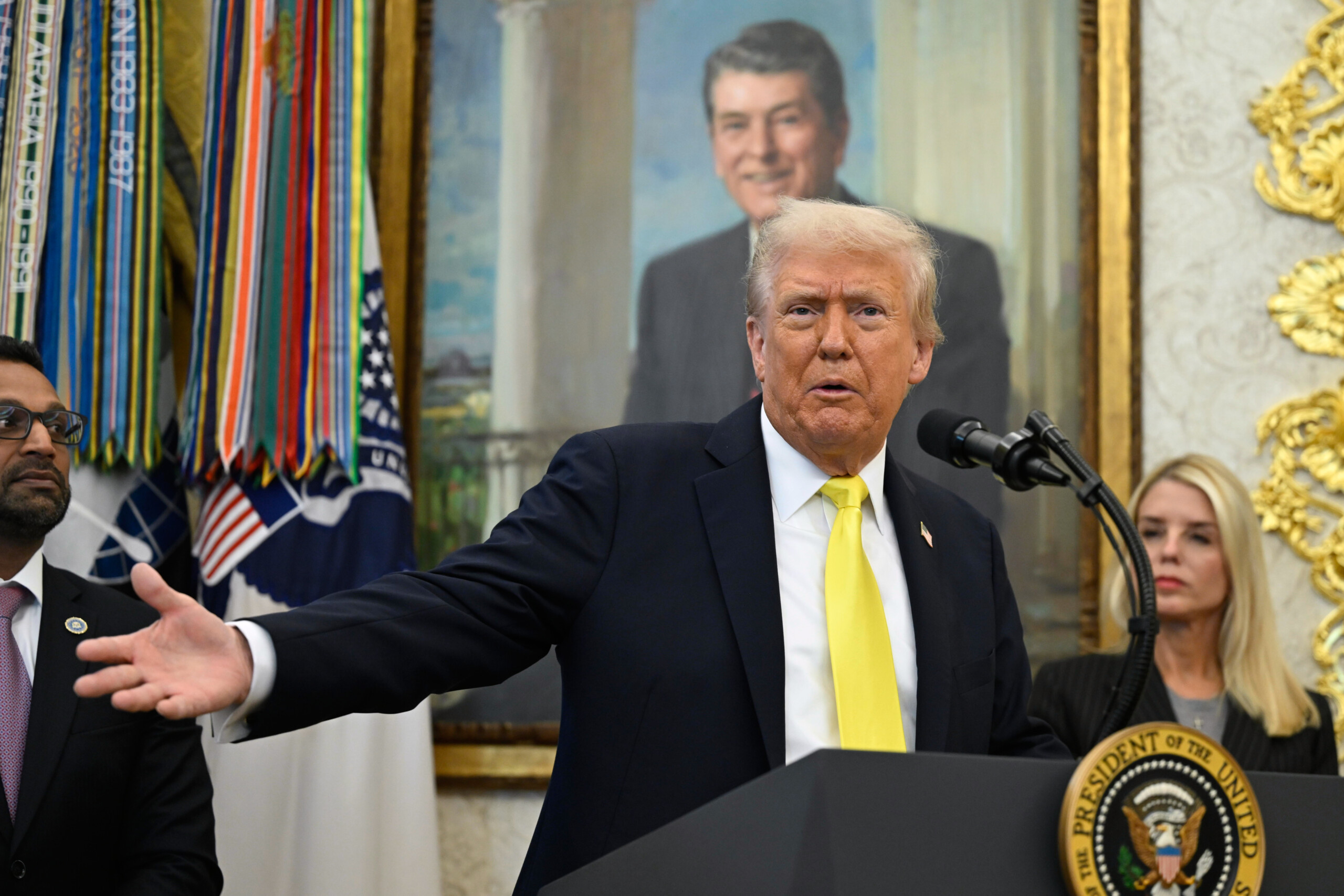 etats unis trump confirme lautorisation donnee a la cia doperer au venezuela scaled