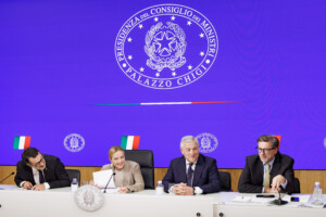 manoeuvre giorgetti augmentation de 20 euros pour les retraites minimales
