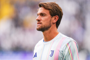 juventus rugani prolonge son contrat jusquen 2028