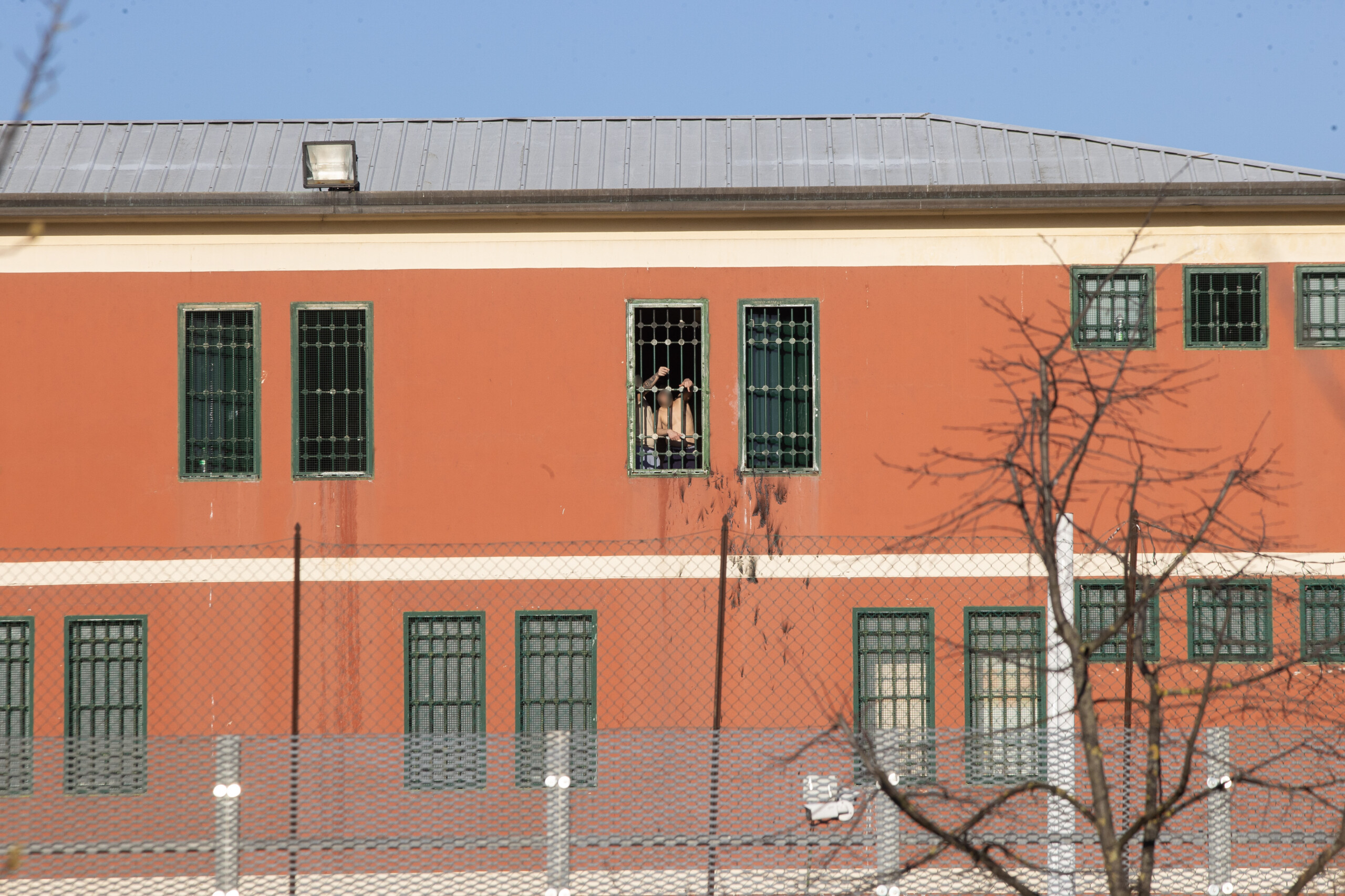 mauvais traitements a beccaria don burgio et don gino rigoldi mis en examen pour non denonciation scaled
